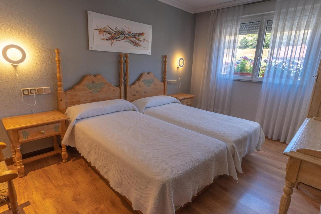 Hotel Rio Cea Puente Almuhey Екстер'єр фото