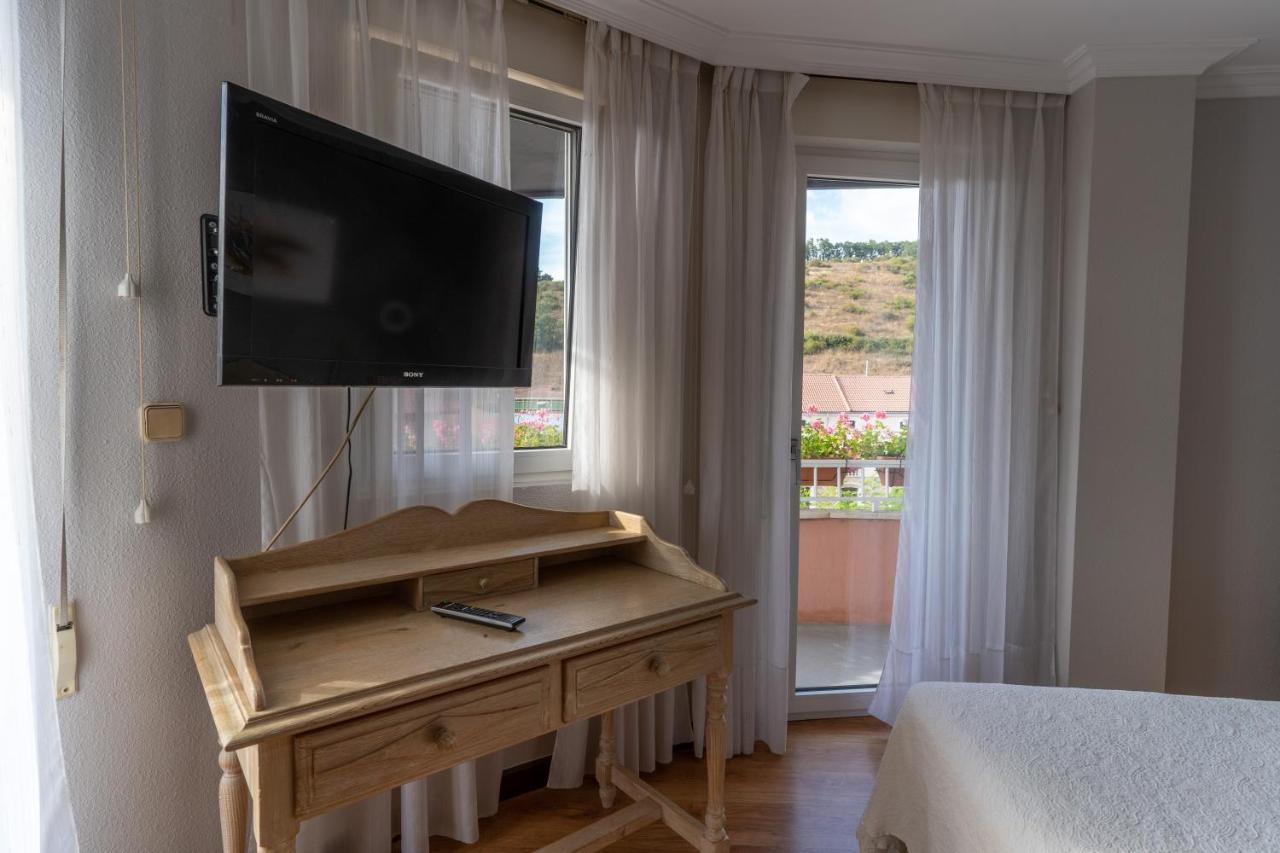 Hotel Rio Cea Puente Almuhey Екстер'єр фото
