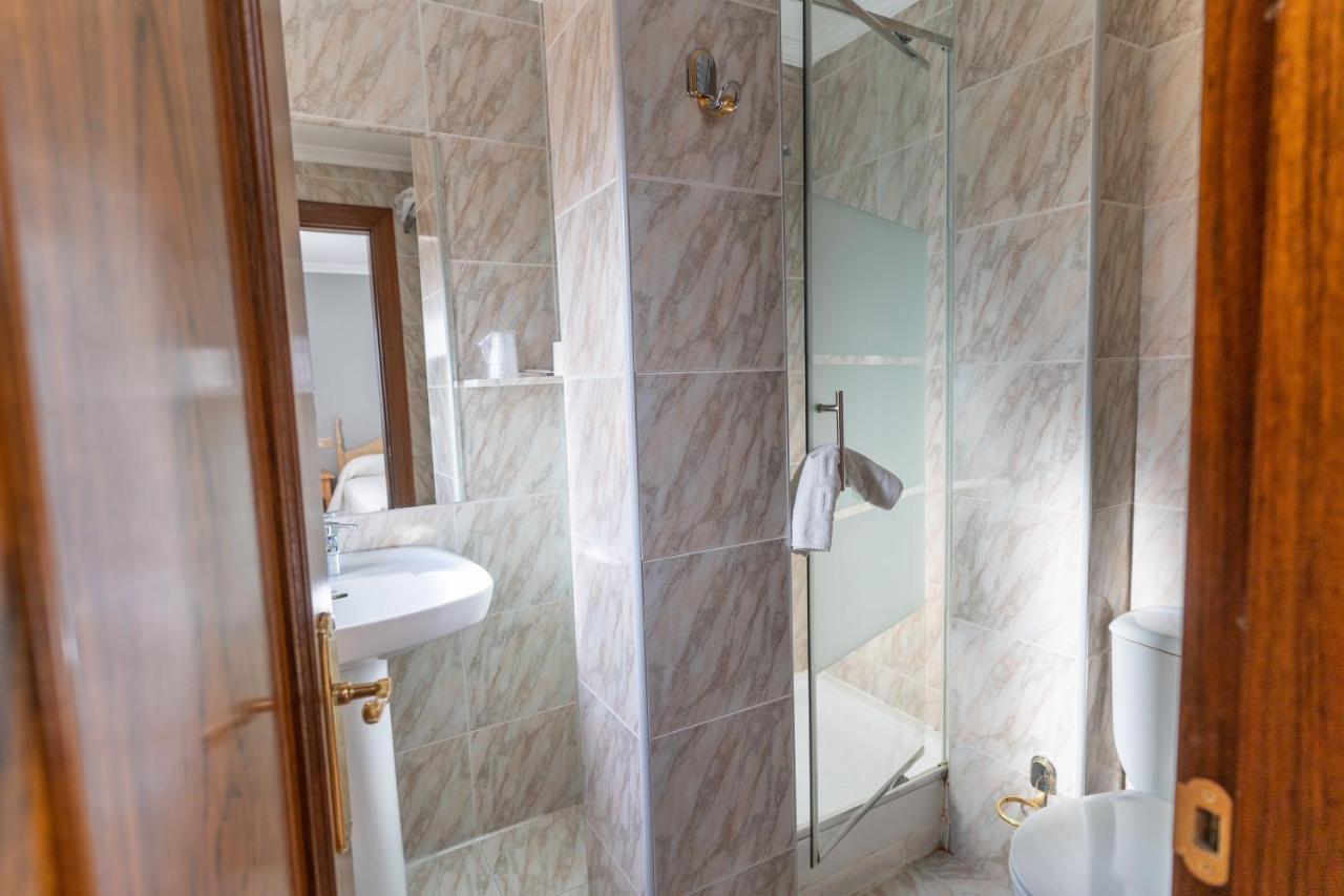 Hotel Rio Cea Puente Almuhey Екстер'єр фото