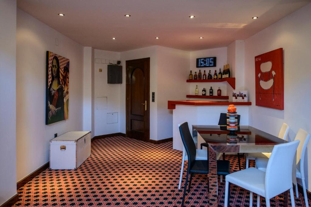 Hotel Rio Cea Puente Almuhey Екстер'єр фото